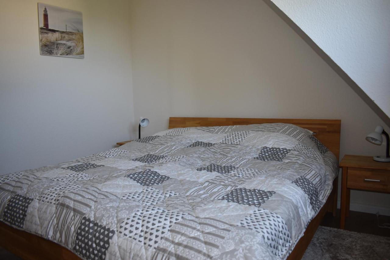 Apartment Am Pool Und 8 *